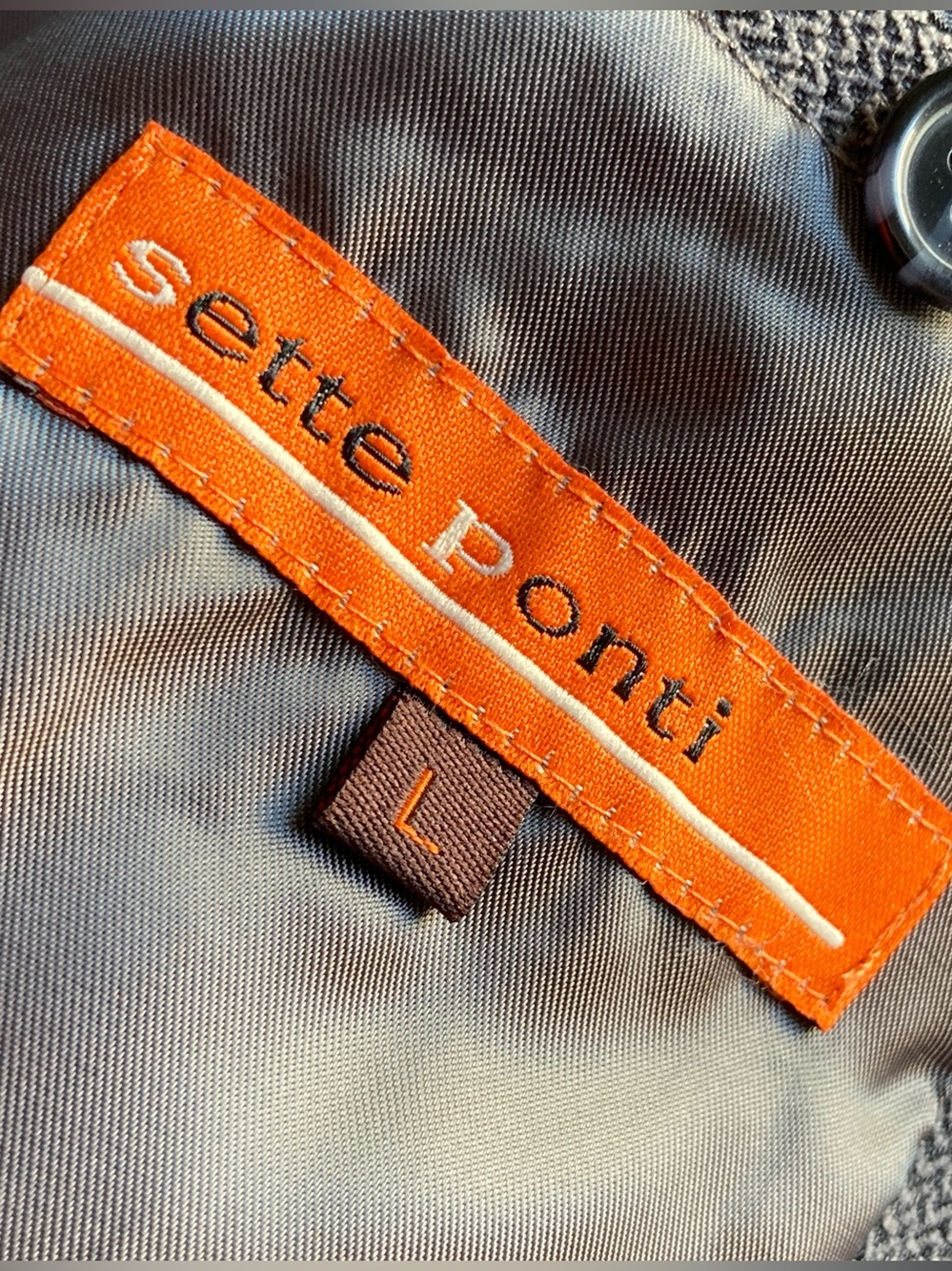 Men's Lightweight Dark Gray Button-Front Shirt Jacket | sette ponti - Picture 5 of 10
